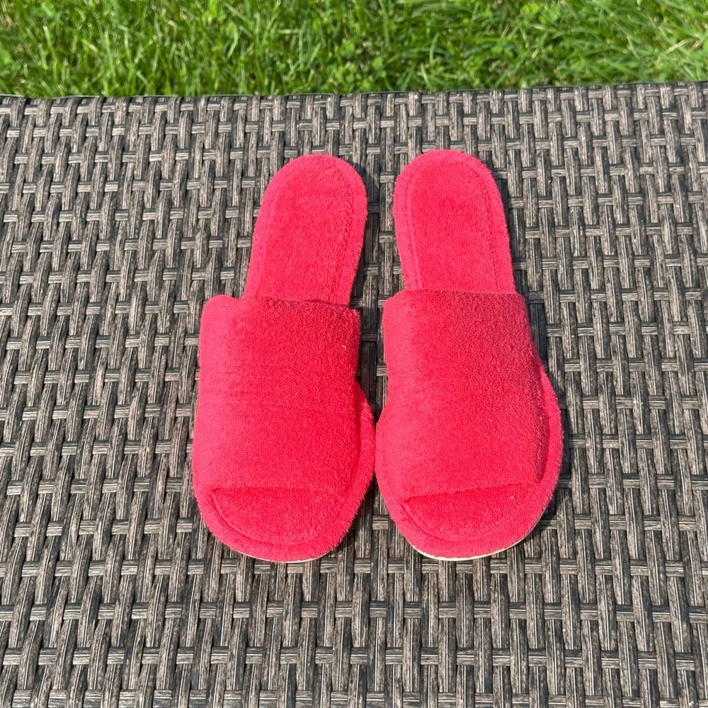 Vanity Fair Pink Plush Slippers
